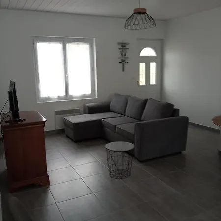 Maison Renovee En 2022 * ברבטרה